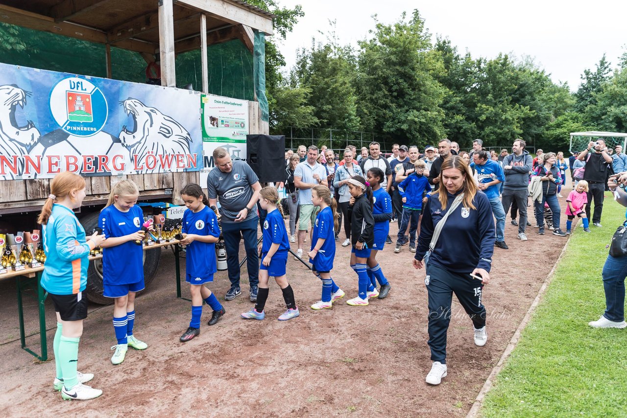 Bild 229 - Loewinnen Cup